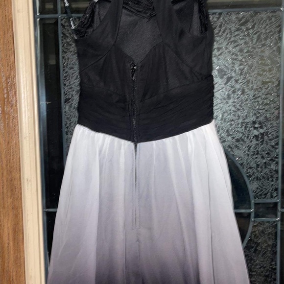 Prom/casual dresses - Picture 5 of 15